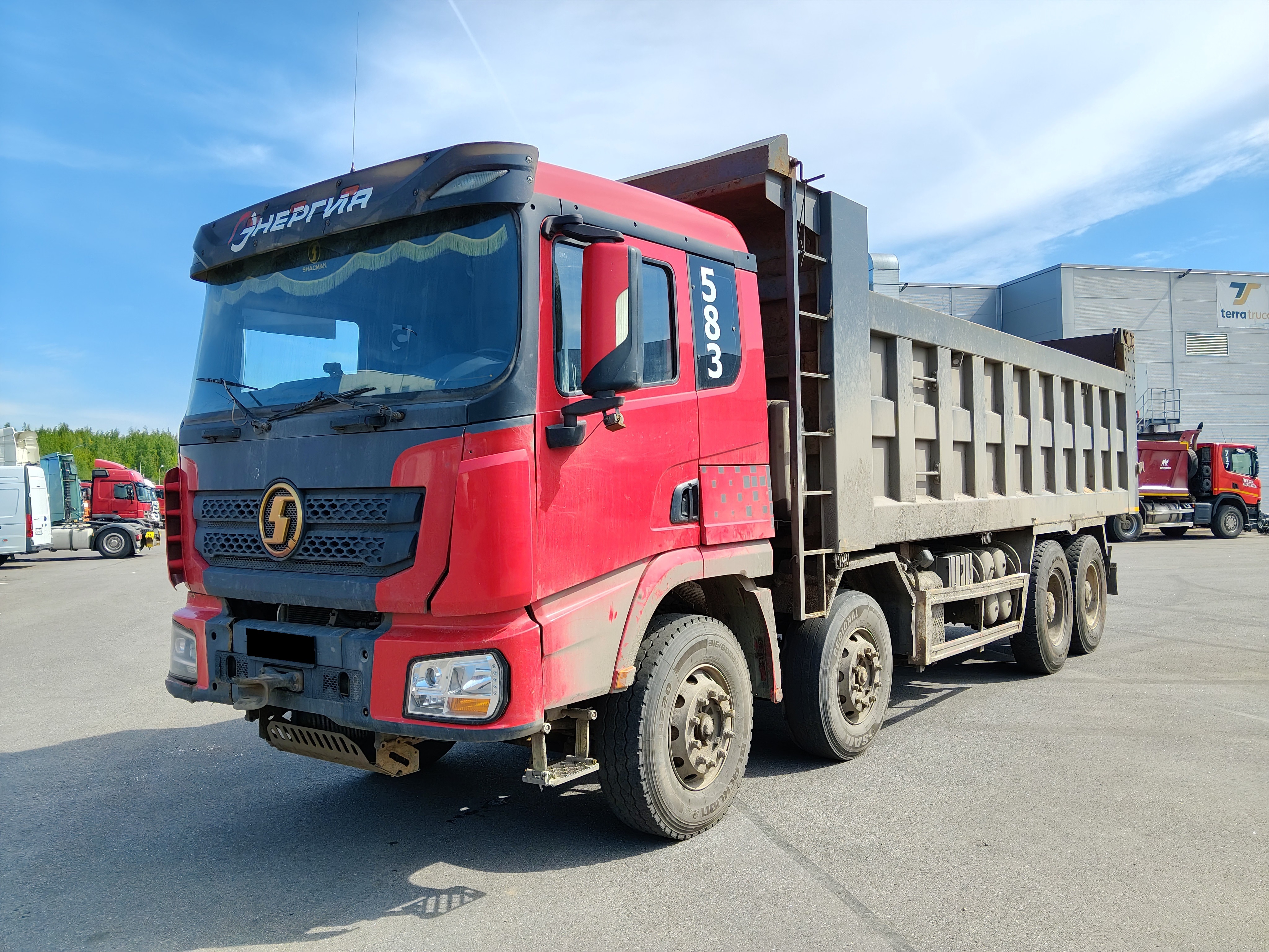 Самосвал Shacman SX331863366