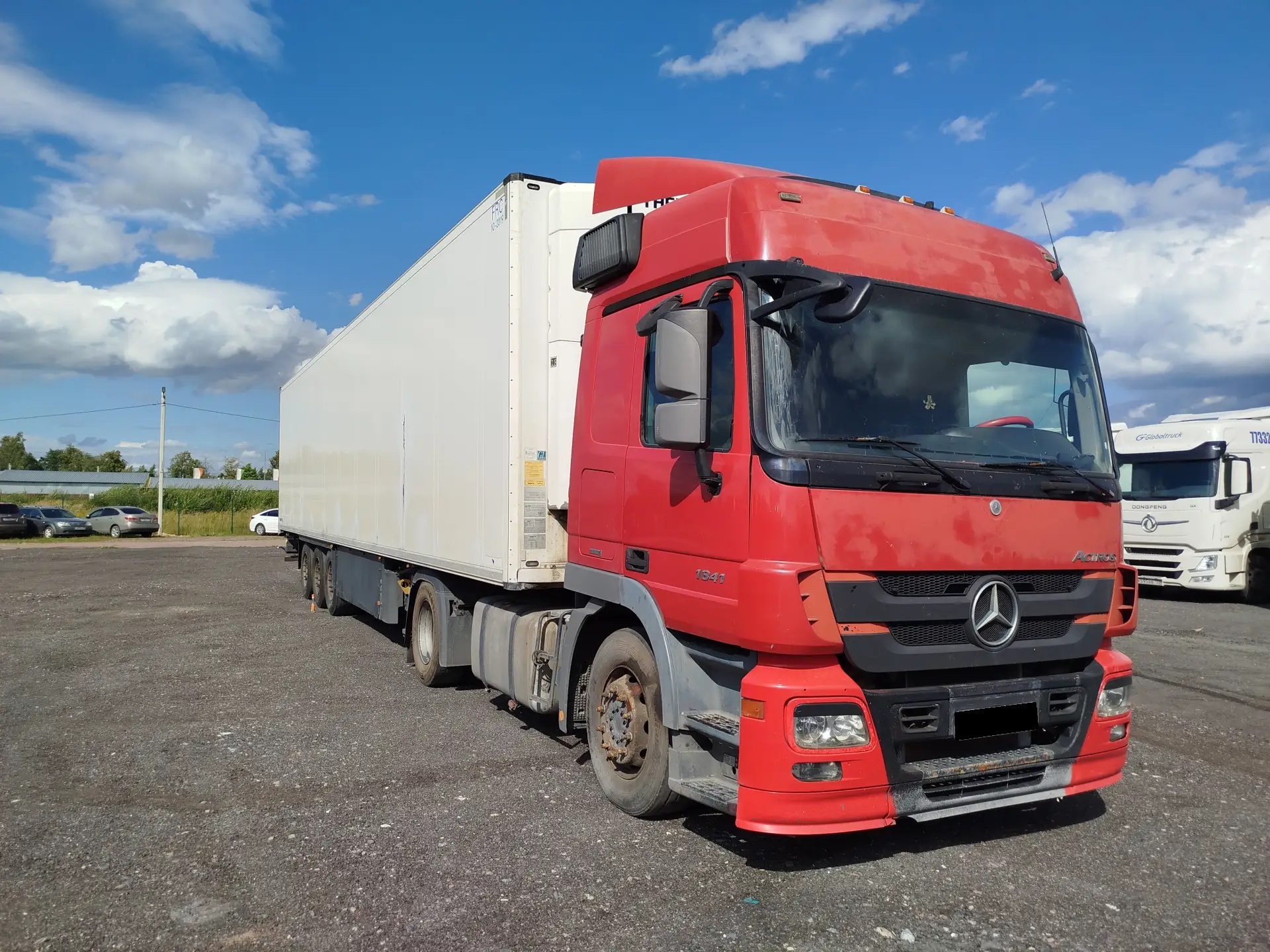 Полуприцеп-рефрижератор Schmitz Cargobull SCB*S3B