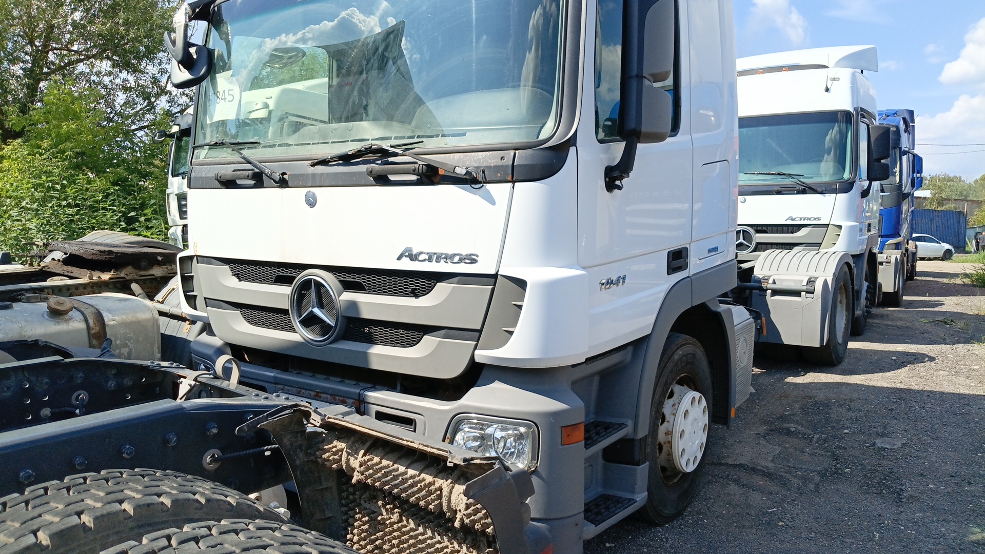 Тягач седельный Mercedes-Benz Actros 1841LS