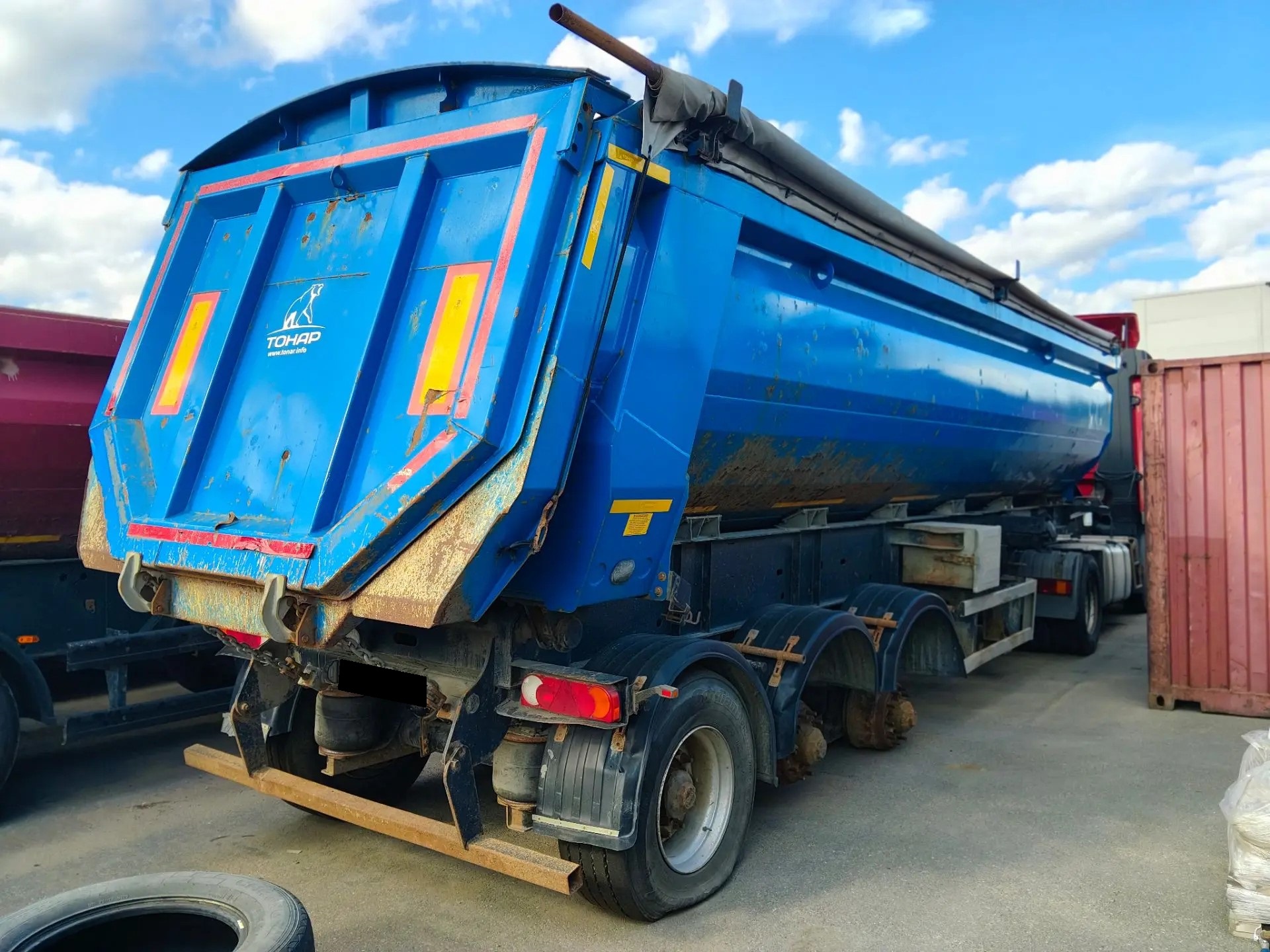 Полуприцеп-самосвал Тонар-95892