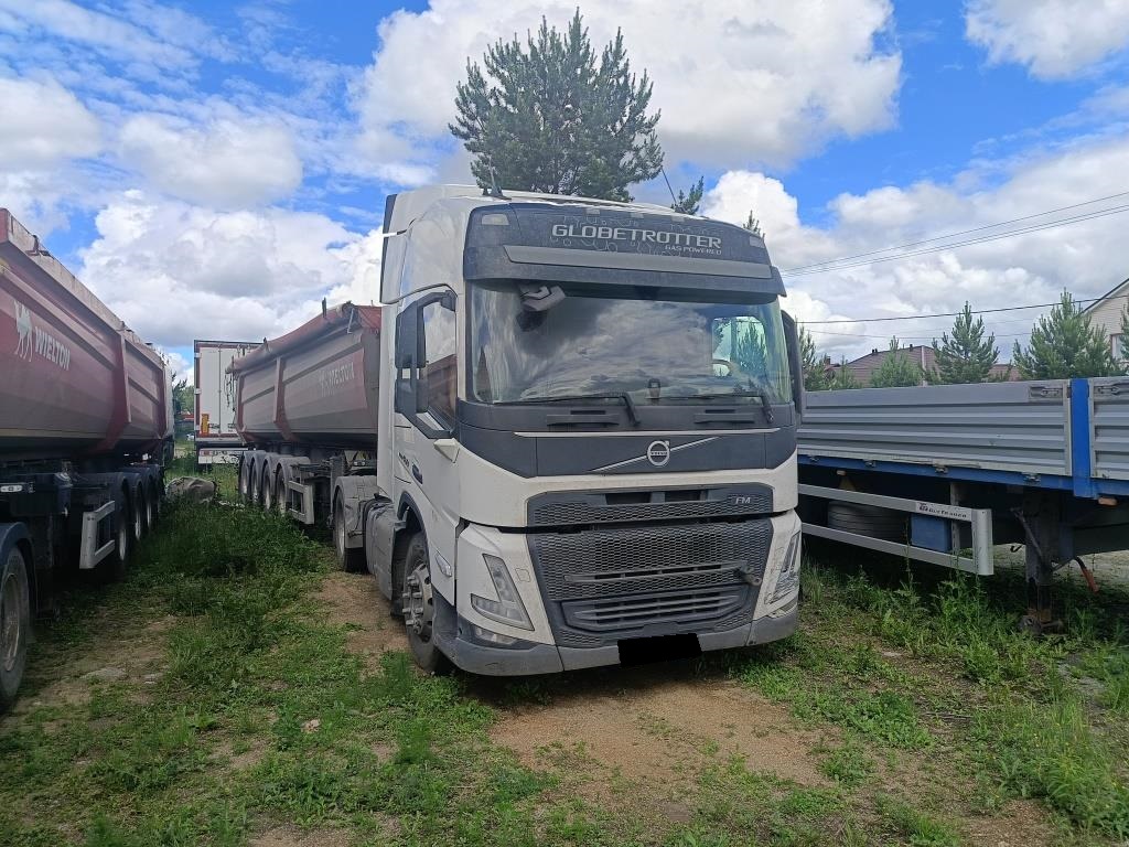 Тягач седельный Volvo FM-Truck