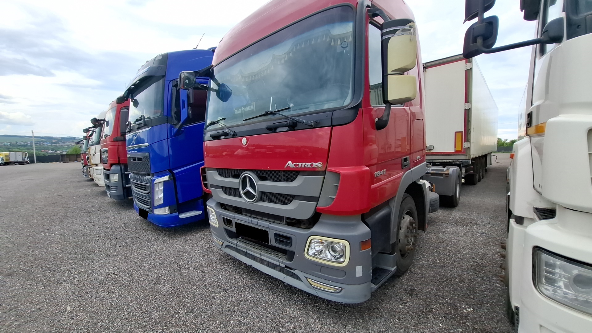 Тягач седельный Mercedes-Benz Actros (1841LS)