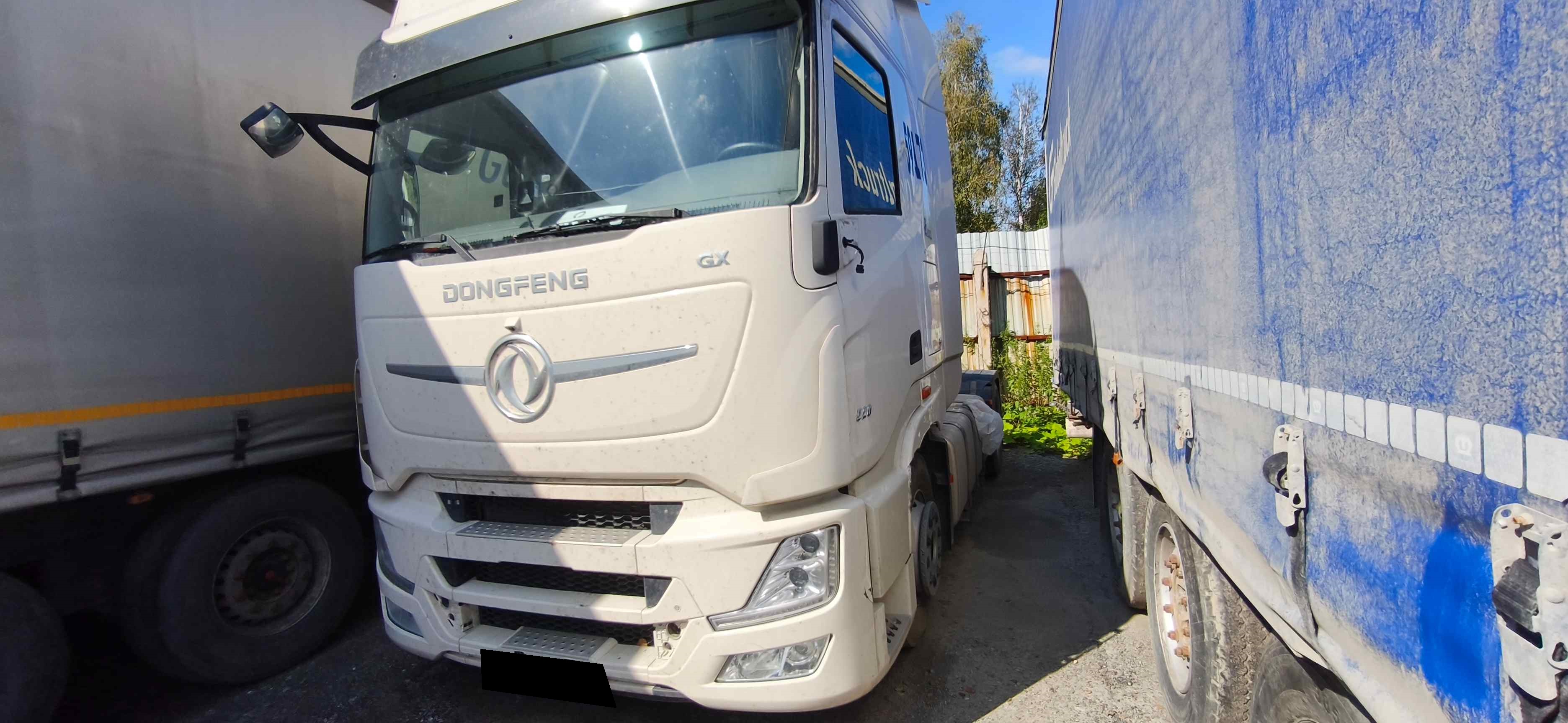 Тягач седельный Dongfeng GX (DFH4180)