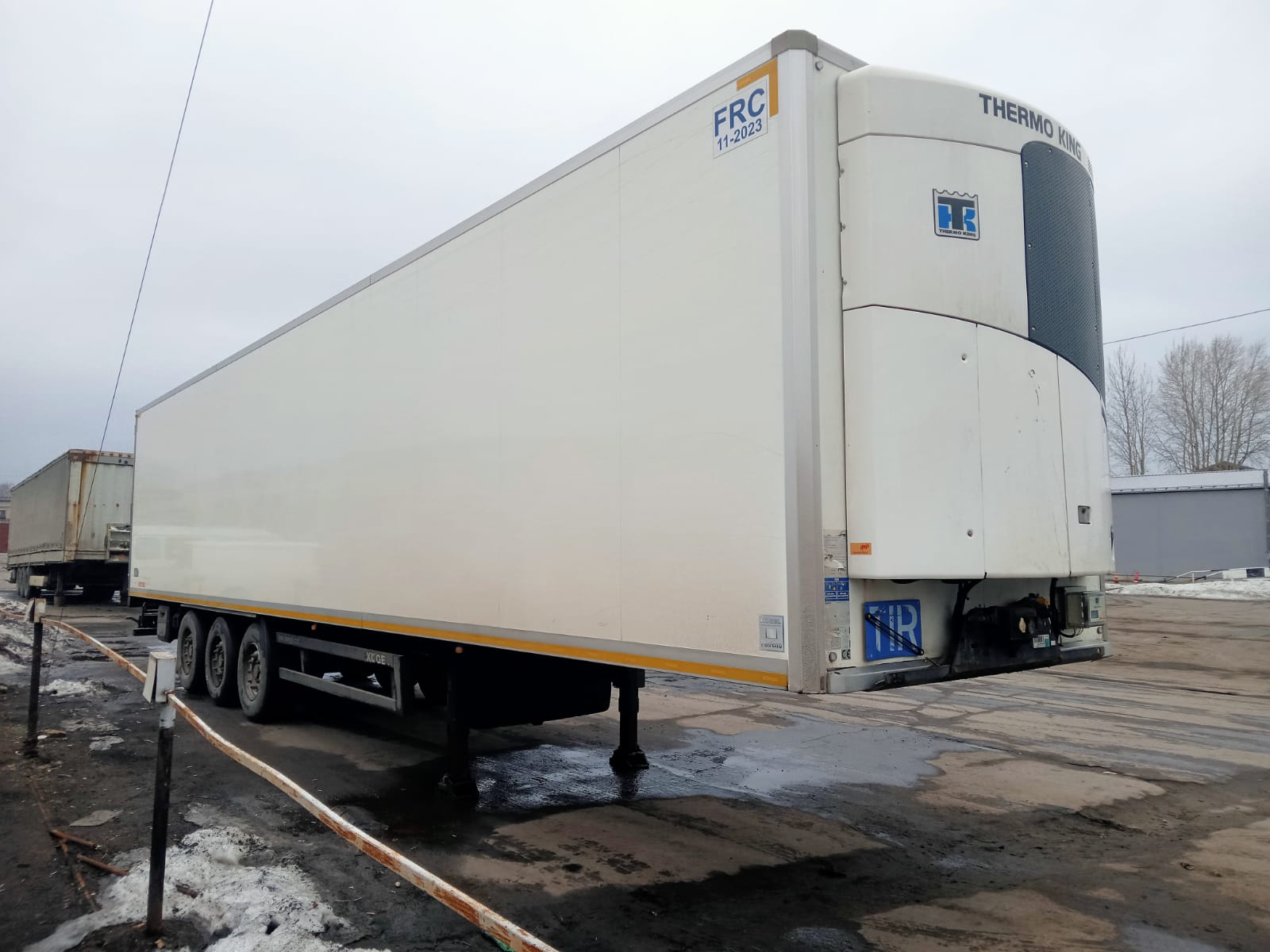 Полуприцеп-рефрижератор Kogel S24-4