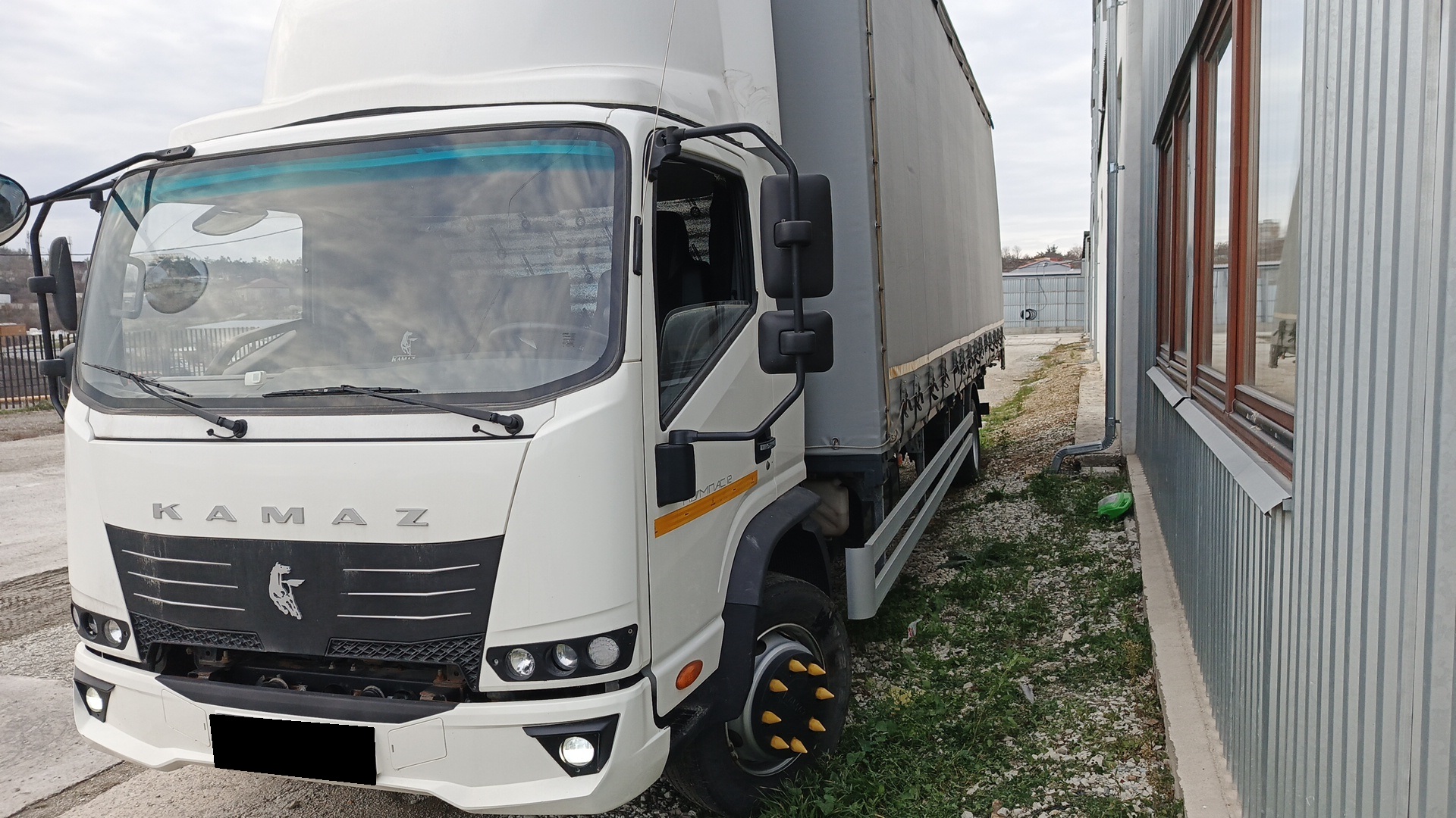 А/м бортовой Камаз Компас 12 43082-53511-Н5 (57582C)