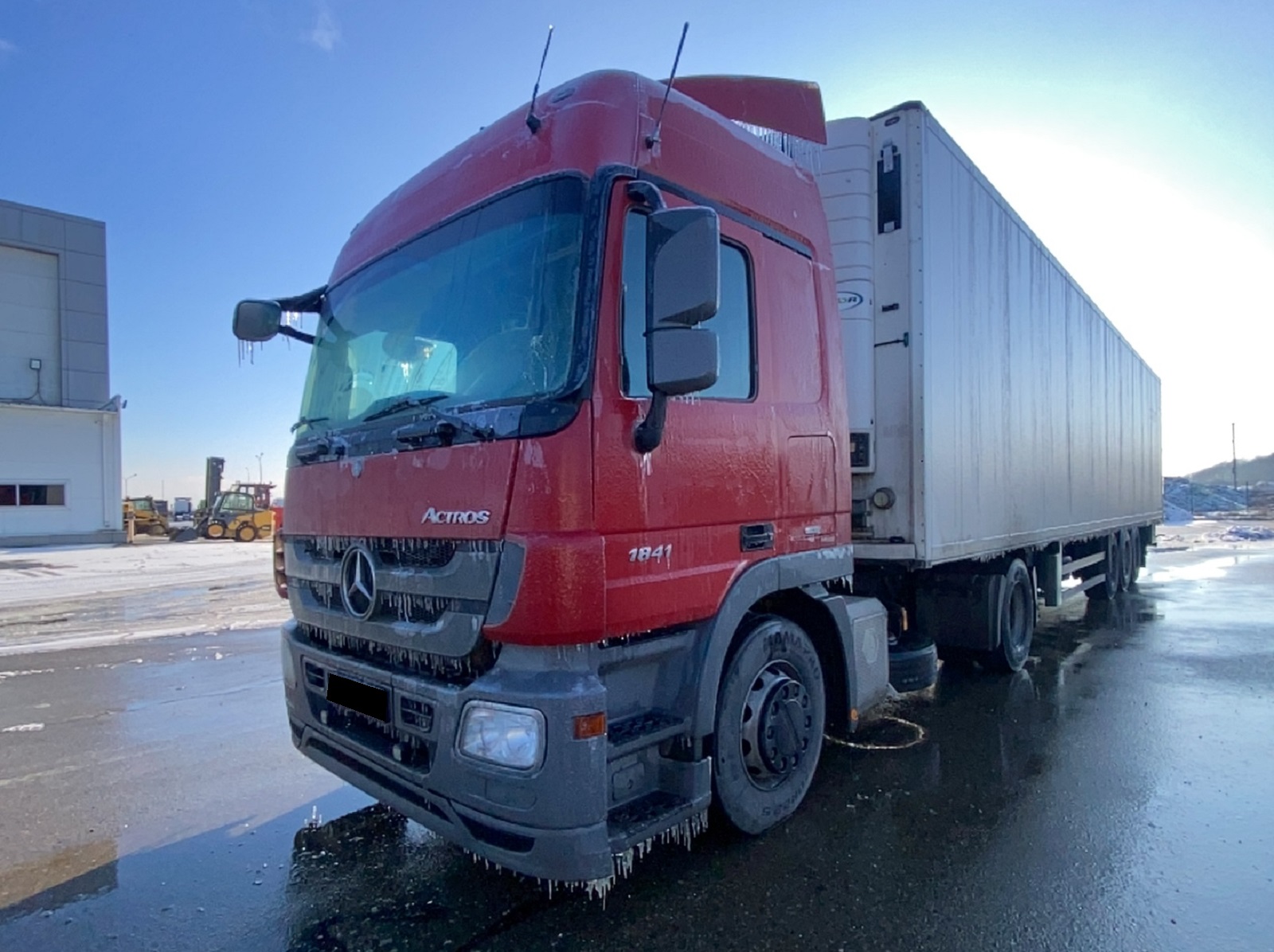 Тягач седельный MERCEDES-BENZ