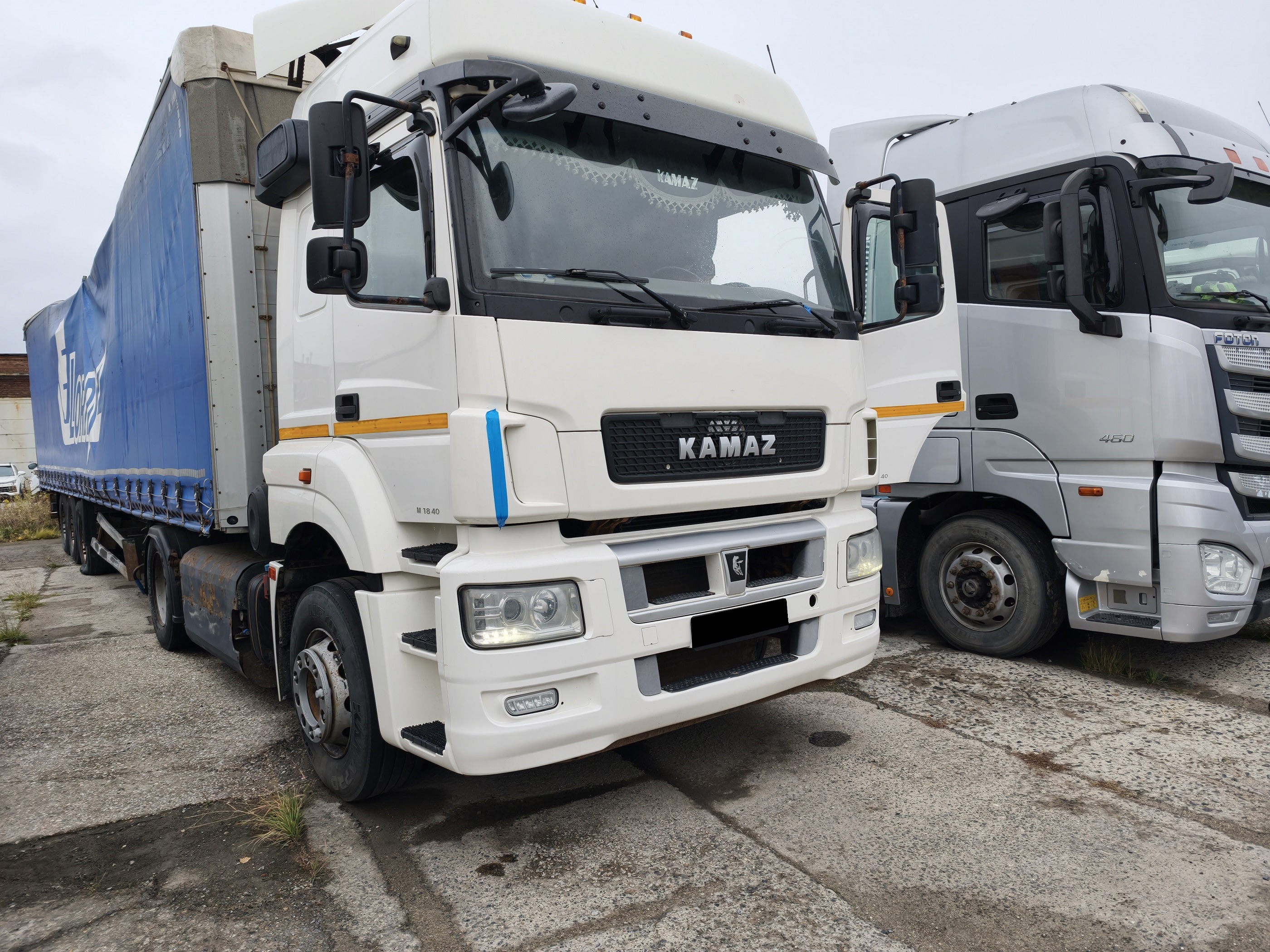 Седельный тягач КАМАЗ 5490-S5 дизель метан