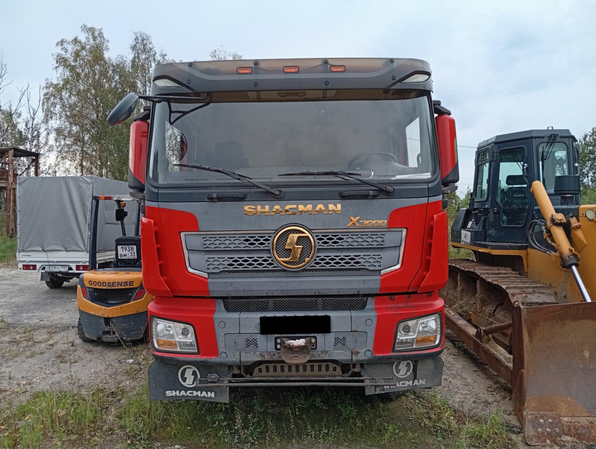Самосвал Shacman SX33186T366