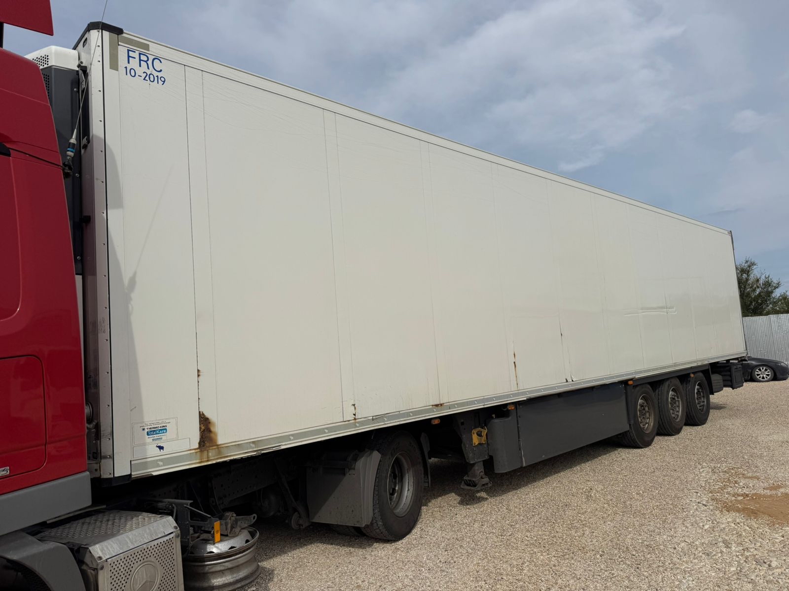 Полуприцеп Schmitz Cargobull SCB*S3B Рефрижератор