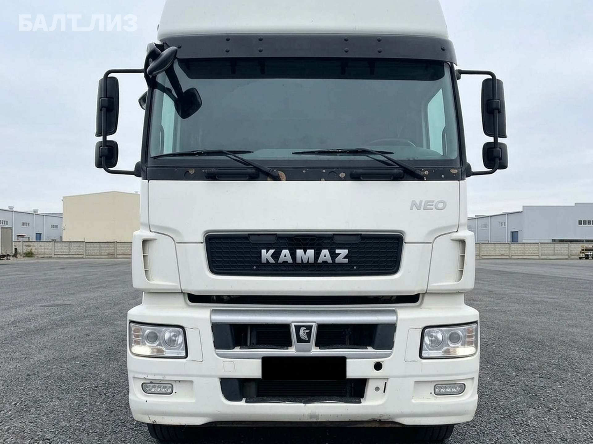 Тягач седельный КАМАЗ 5490-S5