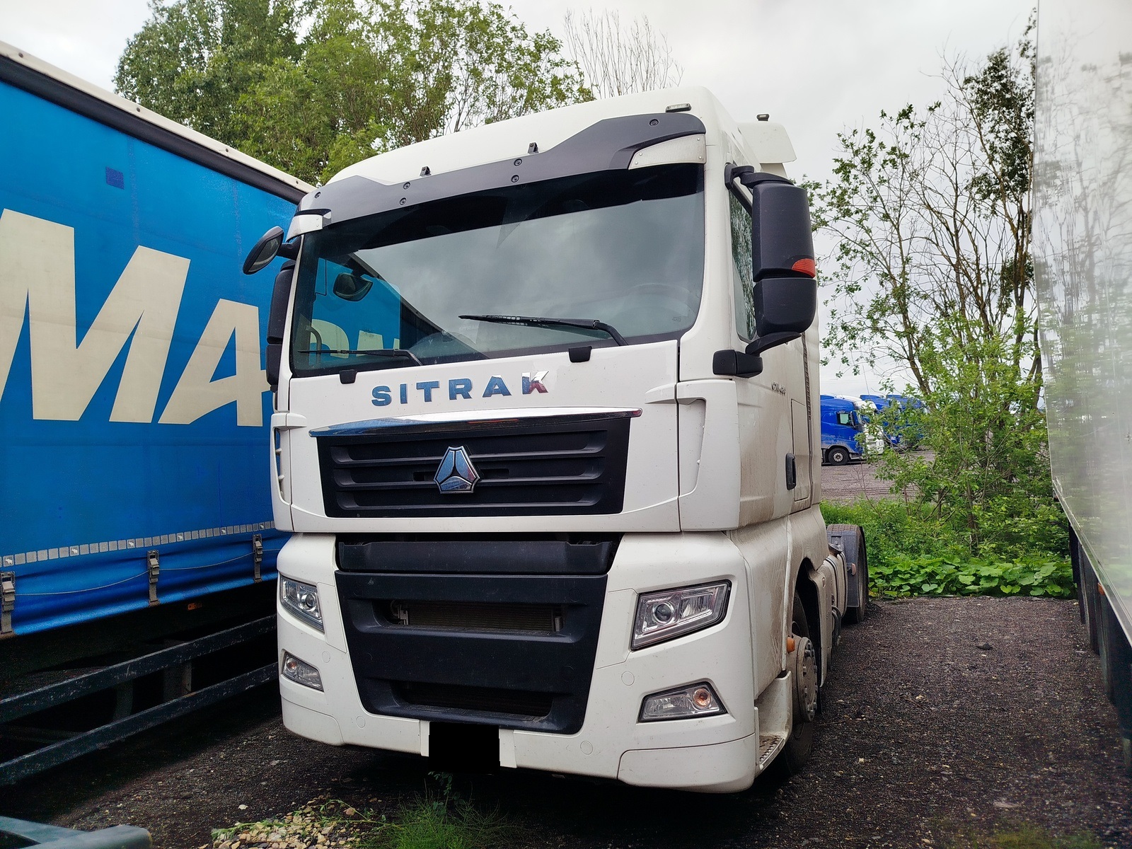 Тягач седельный Sitrak C7H (ZZ4186V361HE)