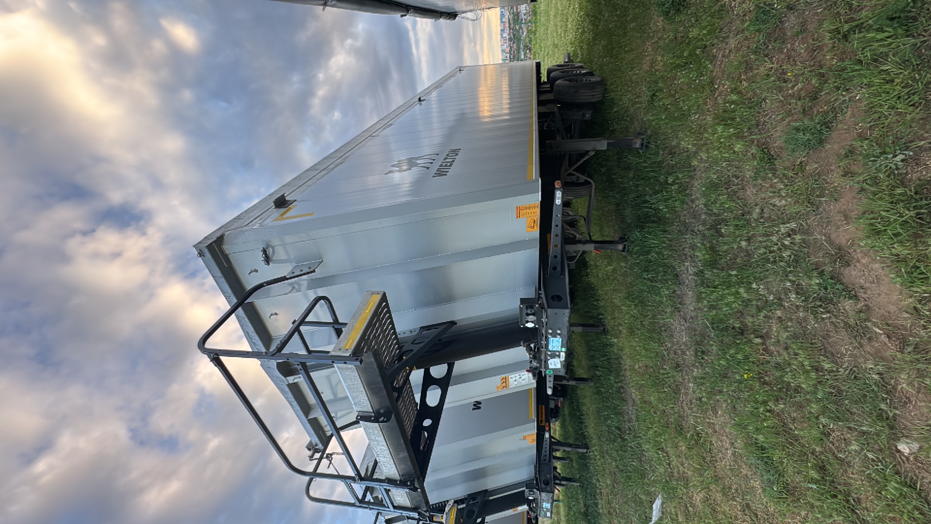 Полуприцеп-самосвал Wielton NW3A55SD NW-3