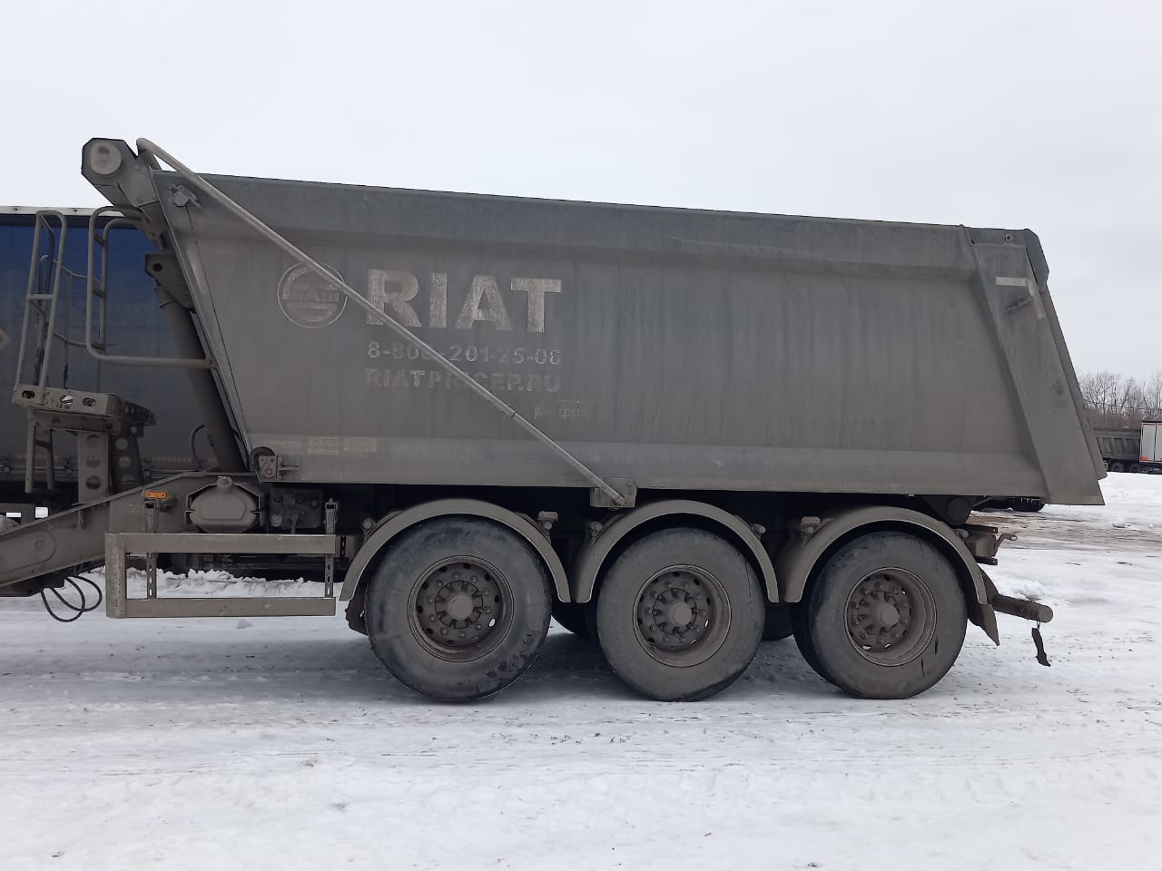 Прицеп-самосвал РИАТ 85830F