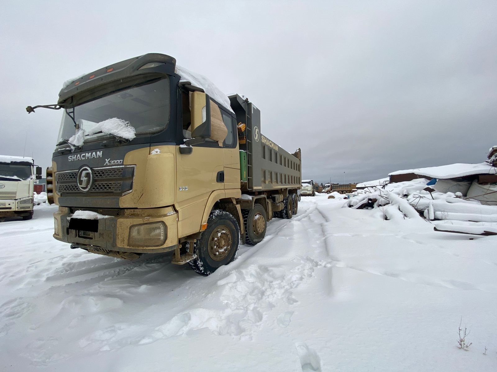 Самосвал Shacman SX33186T366