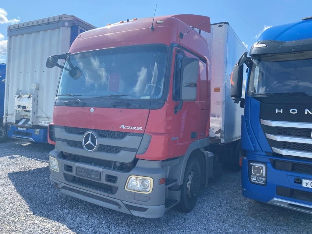 Тягач седельный Mercedes-Benz Actros (1841LS)