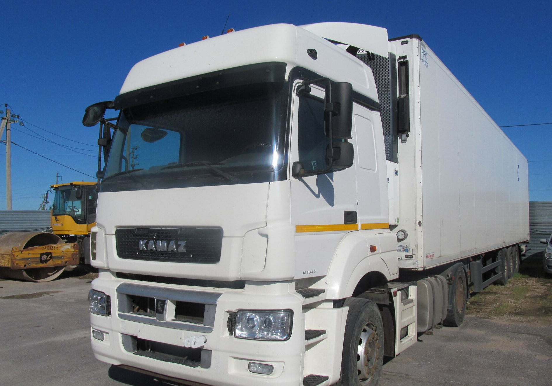 Тягач седельный КАМАЗ 5490-S5