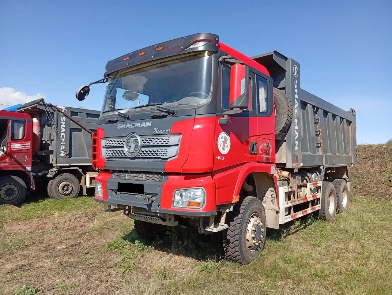 Самосвал Shacman SX32586W385C