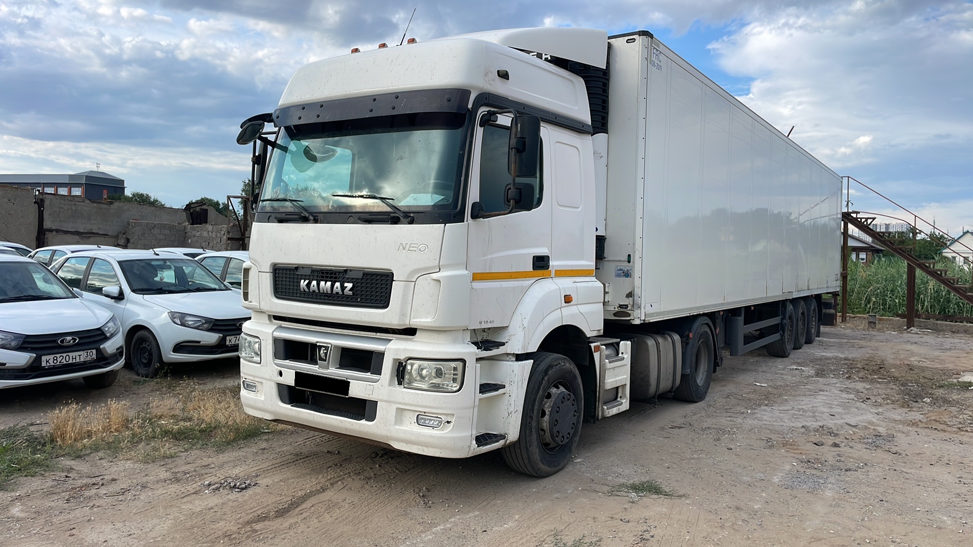 KAMAZ Седельный тягач 5490