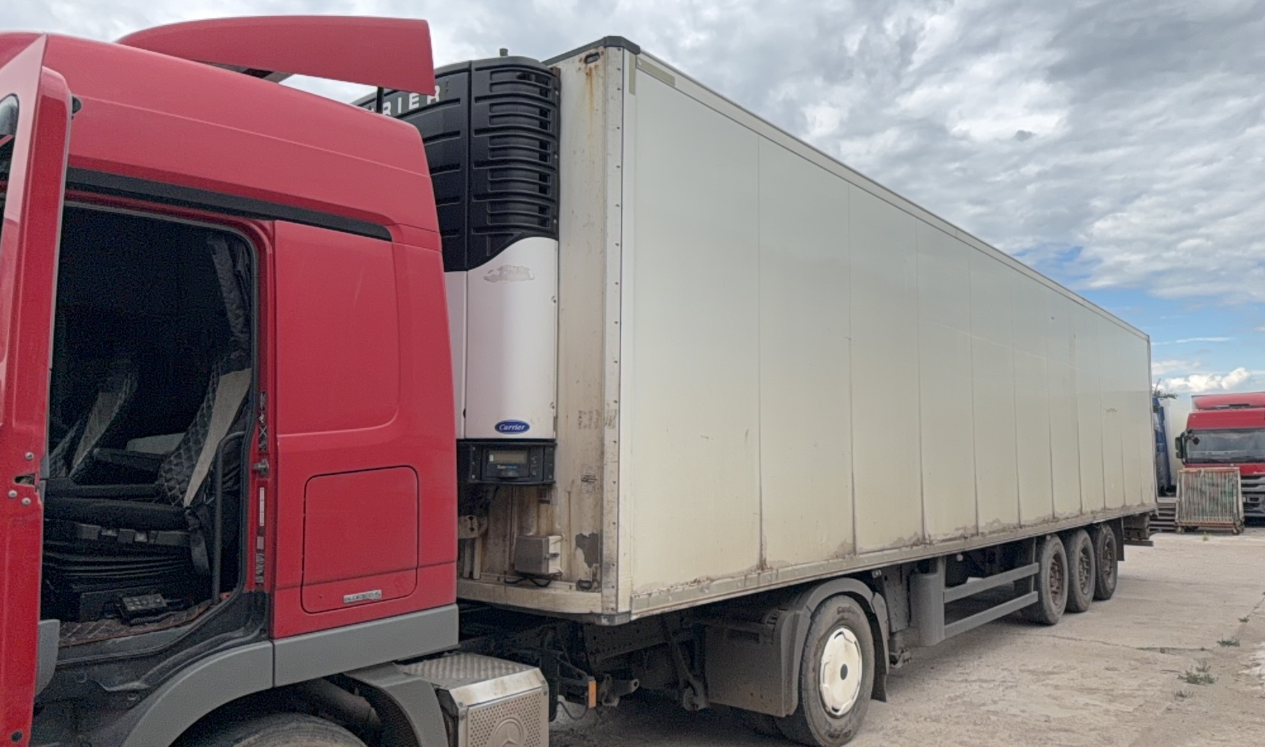 Полуприцеп-рефрижератор Schmitz Cargobull SKO 24/L-13.4 FP60 COOL