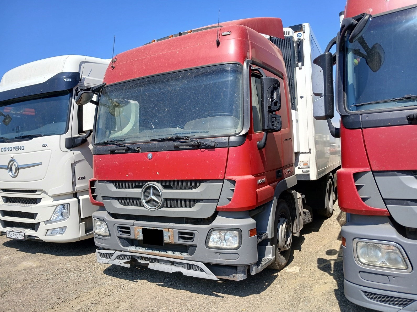 Тягач седельный Mercedes-Benz Actros (1841LS)