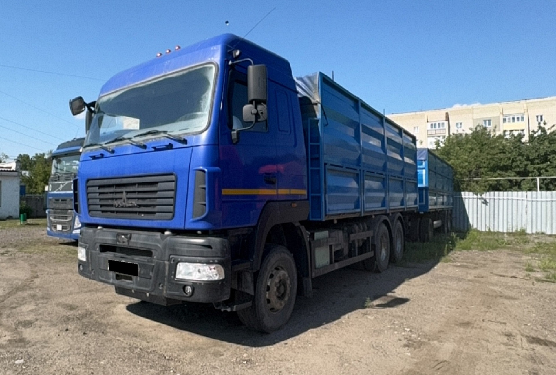 А/м МАЗ 631228