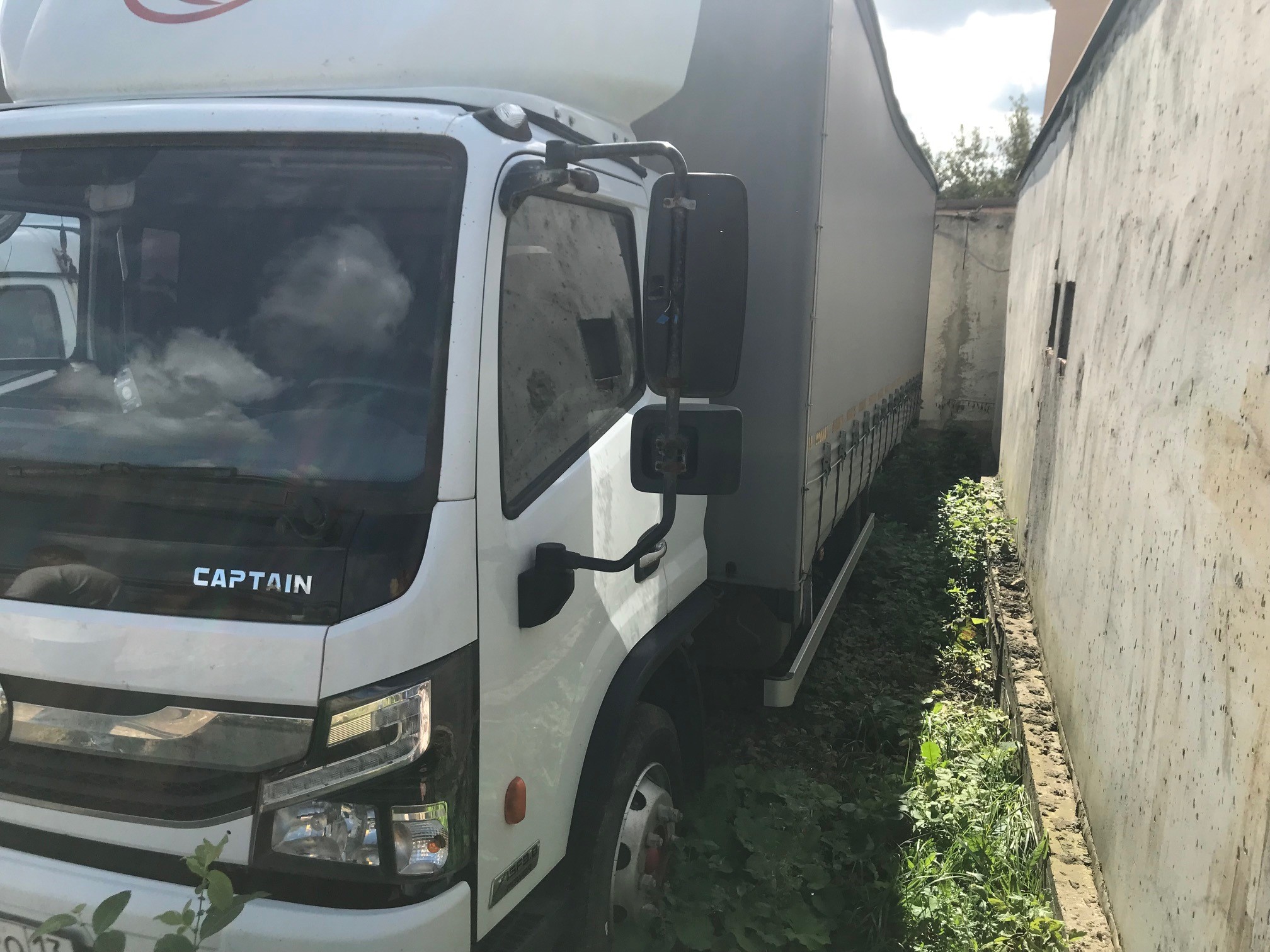 Фургон Dongfeng Captain (C12111)