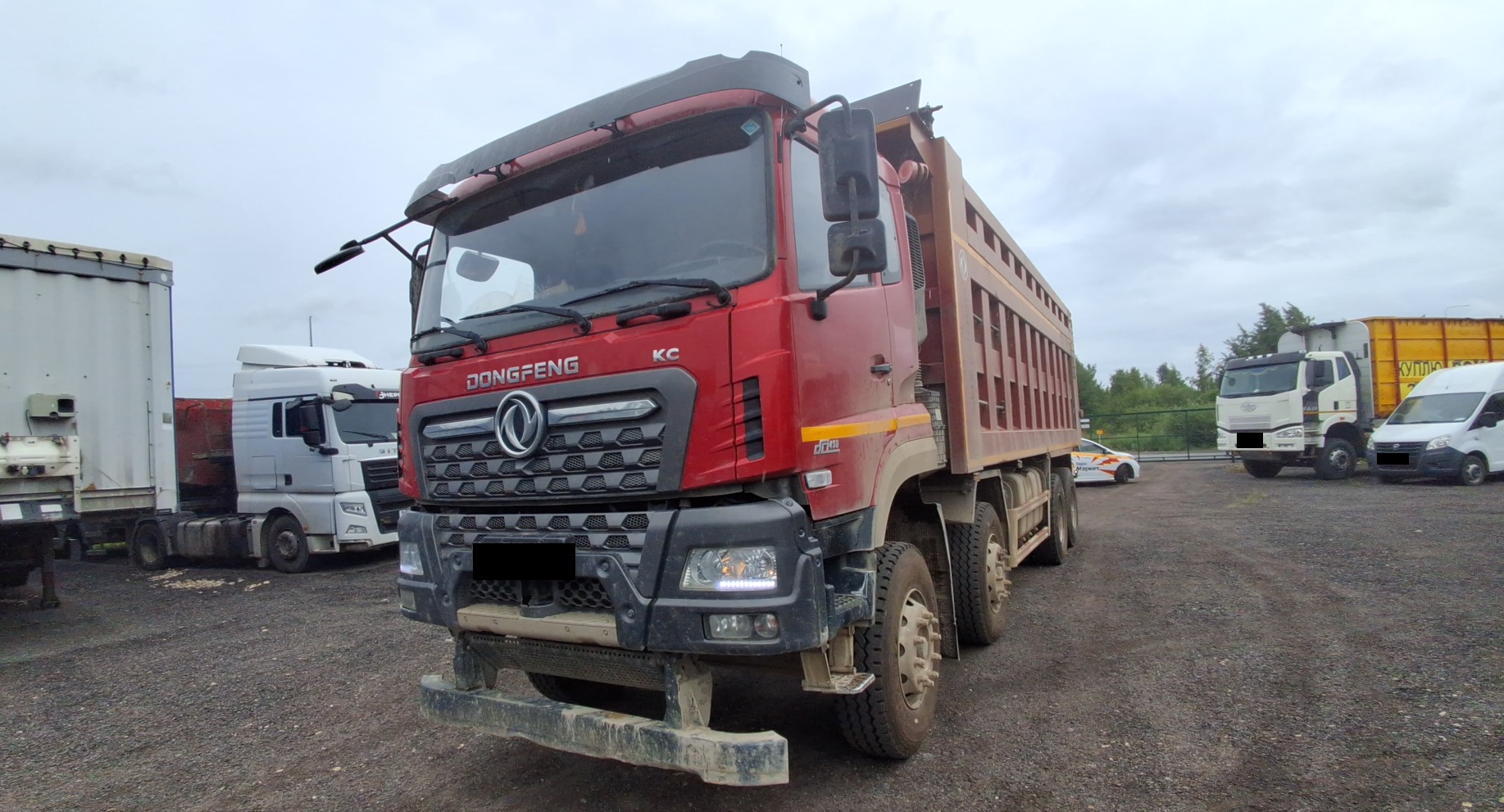 Самосвал Dongfeng KC (DFH3410A563)
