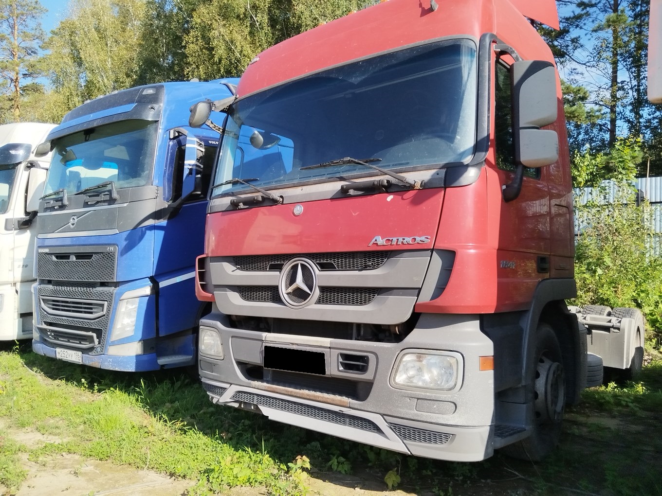 Тягач седельный Mercedes-Benz Actros (1841LS)