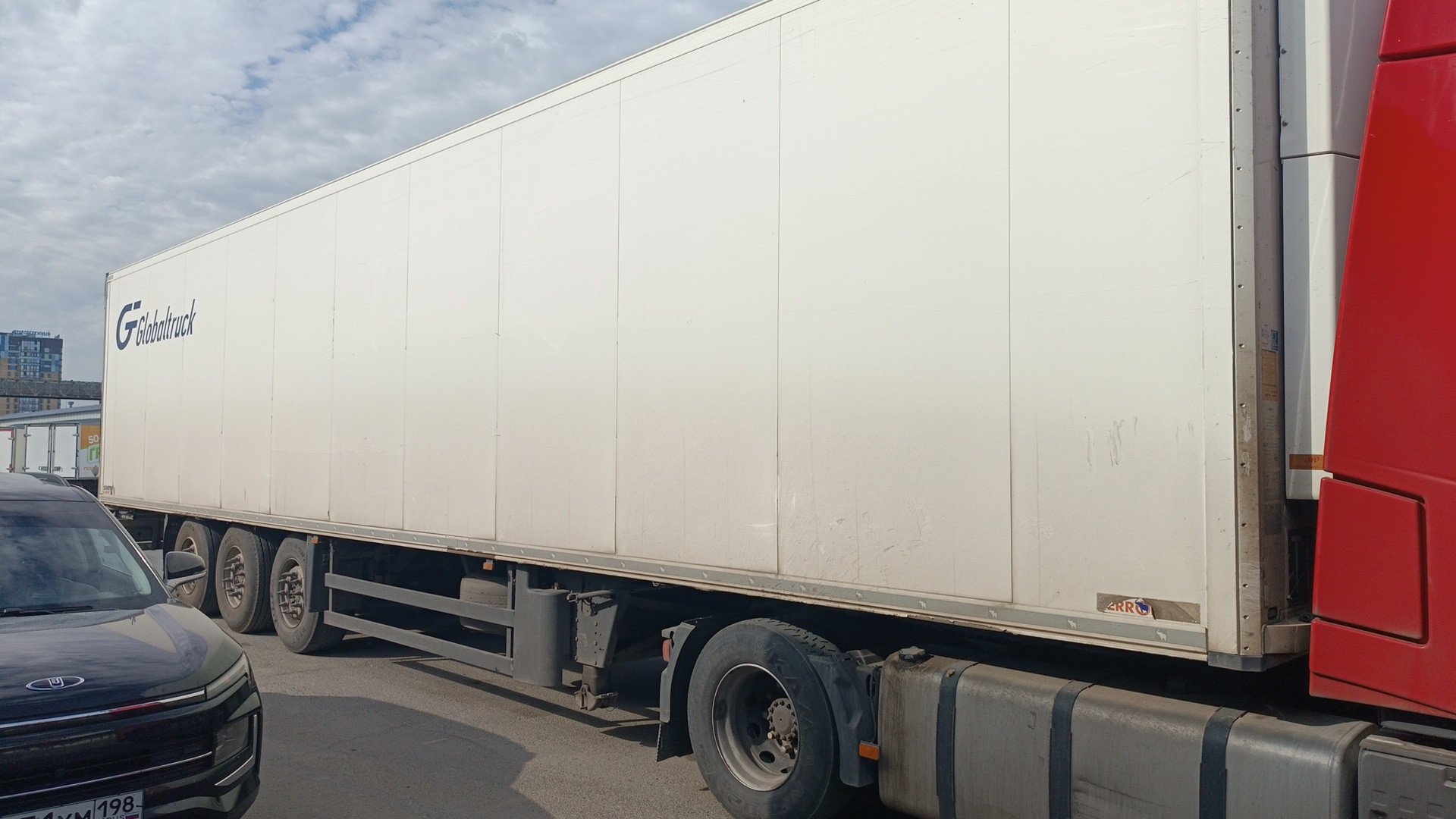 Полуприцеп-рефрижератор Schmitz Cargobull SKO 24/L-13.4 FP60 Cool