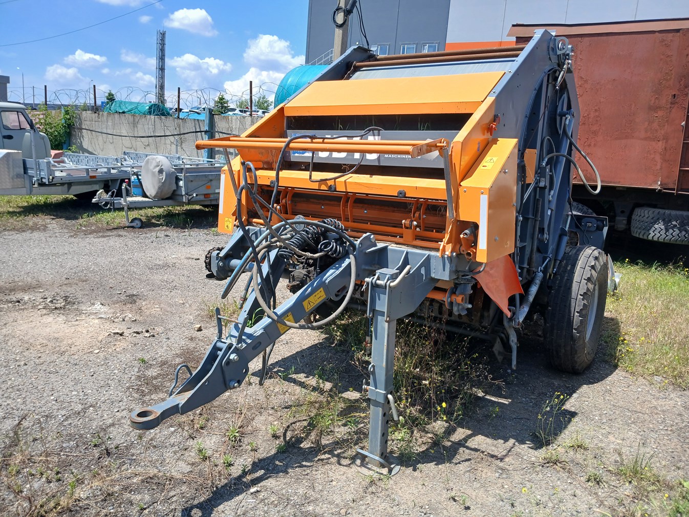 Пресс-подборщик JB15NW