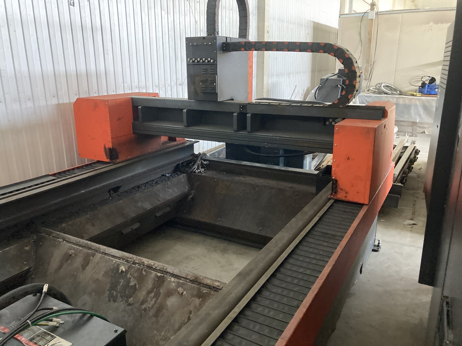 Установка лазерной резки LC Standard FO3015-2.0