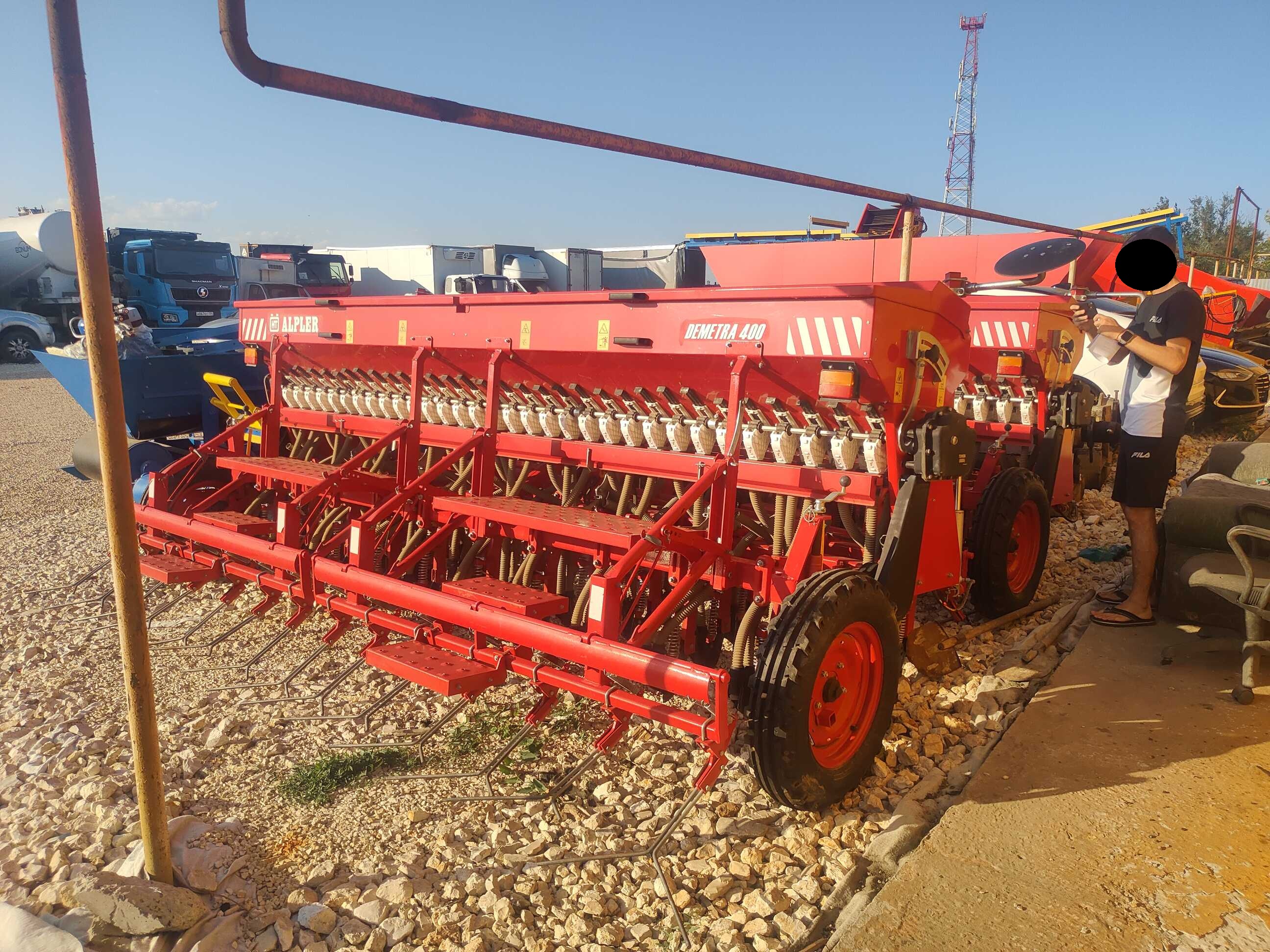 Сеялка Demetra 400