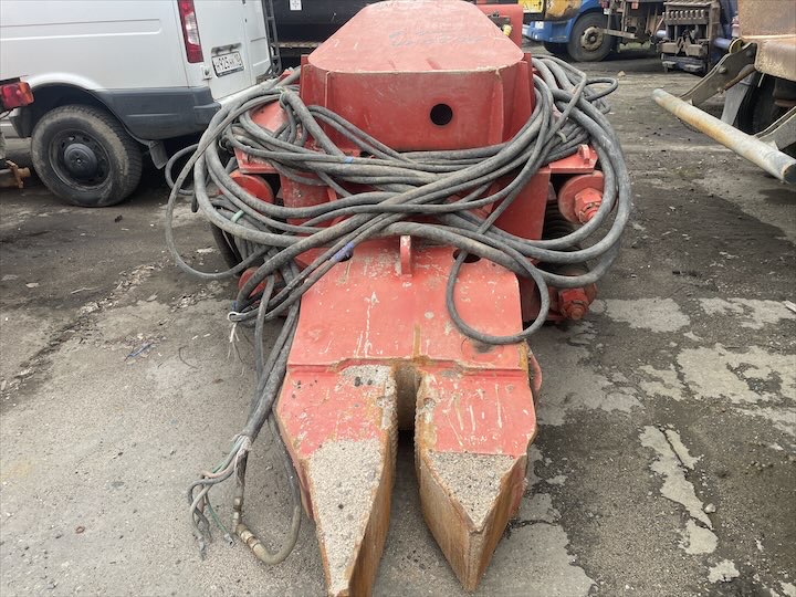 Вибропогружатель Impulse VE 5700