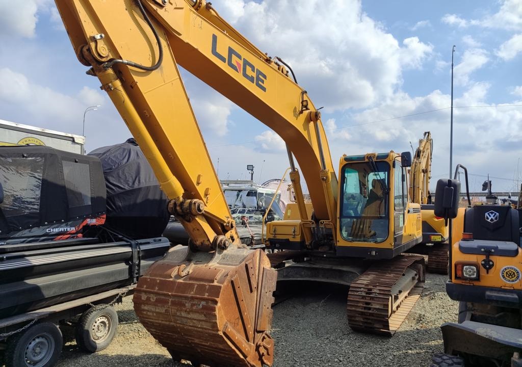 Экскаватор LGCE E6215FLC