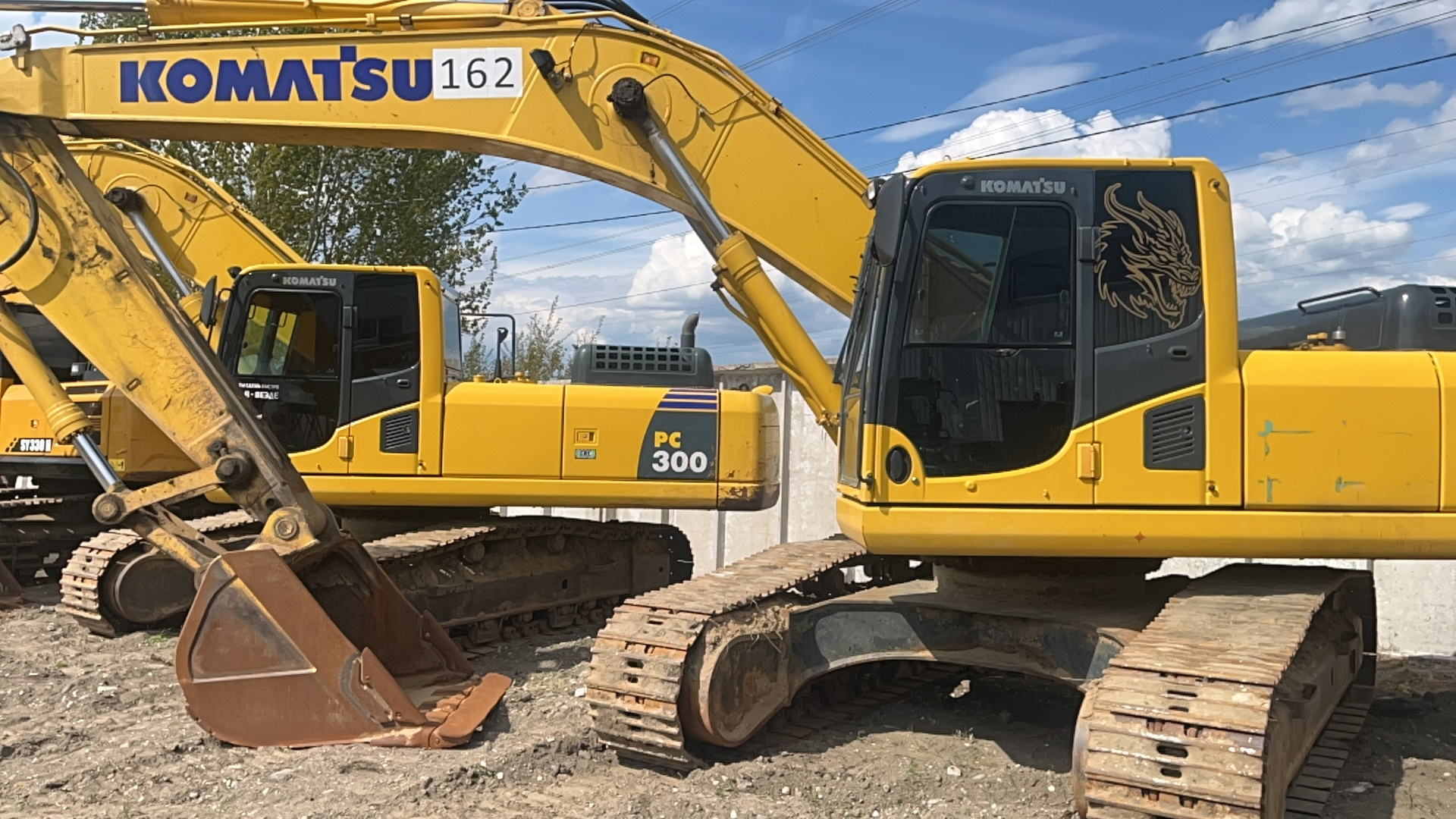 Экскаватор Komatsu PC300-8M0