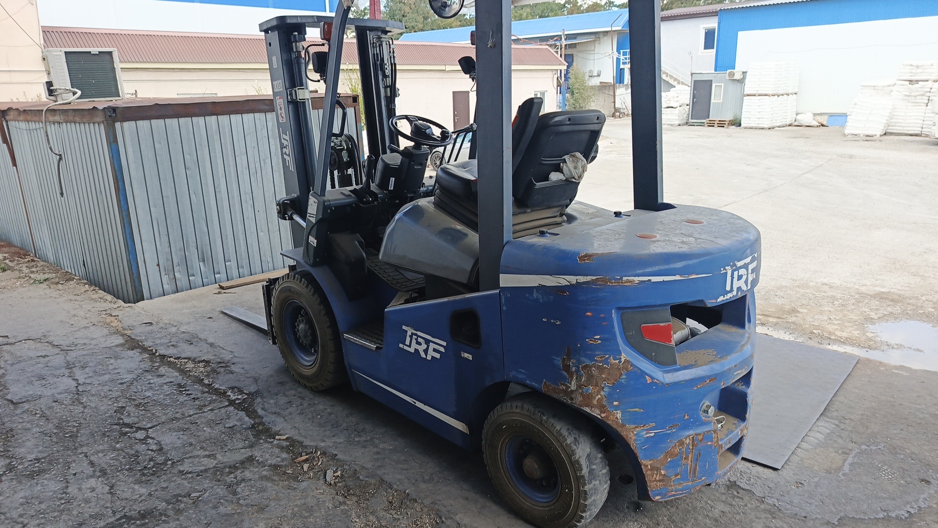 Погрузчик TRF (D25-4X)