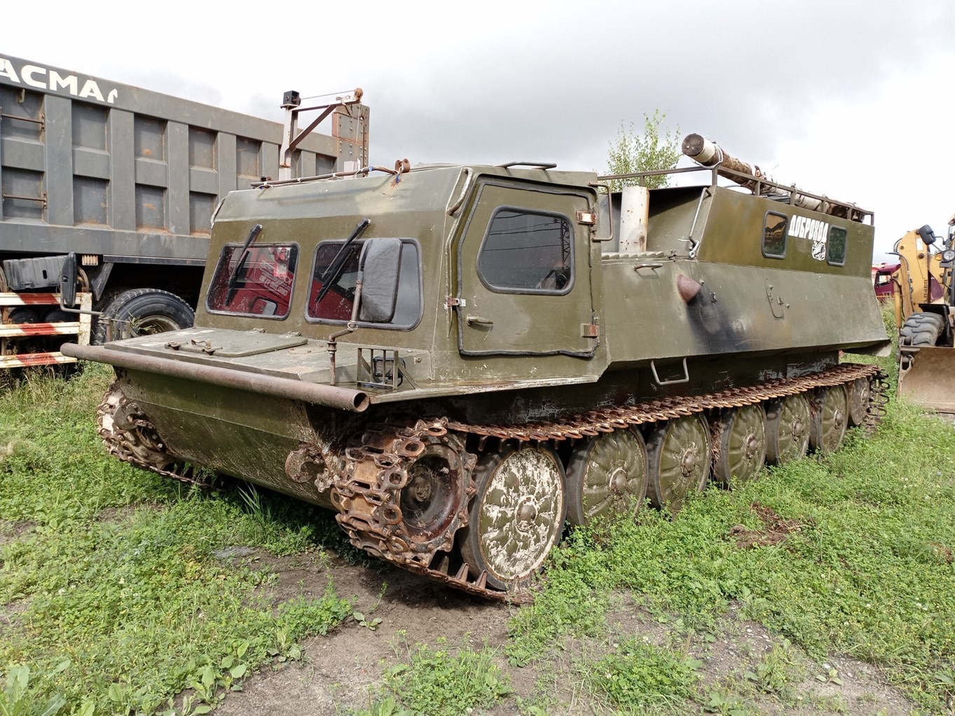 Снегоболотоход гусеничный ТГМ-46