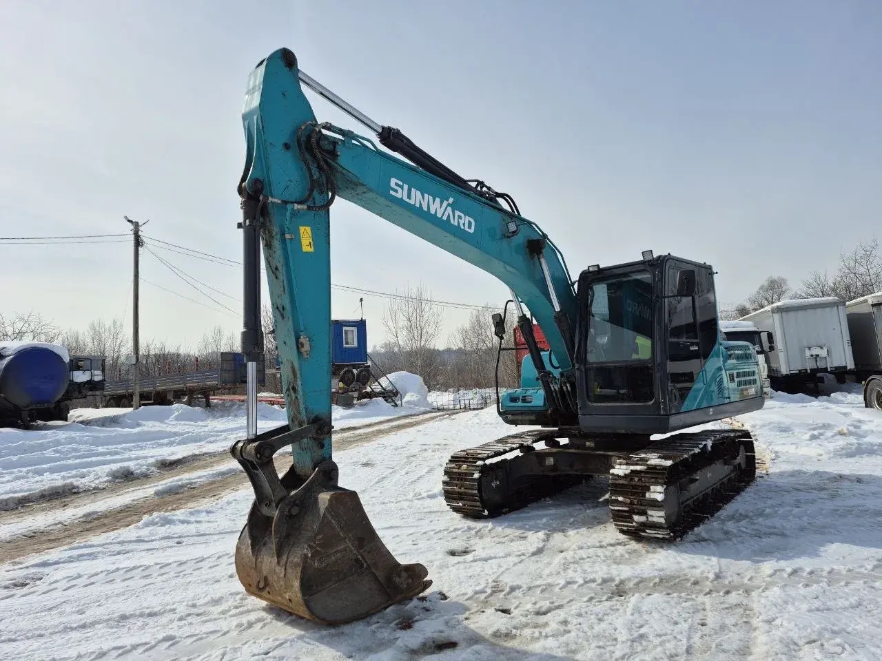 Экскаватор Sunward SWE150E