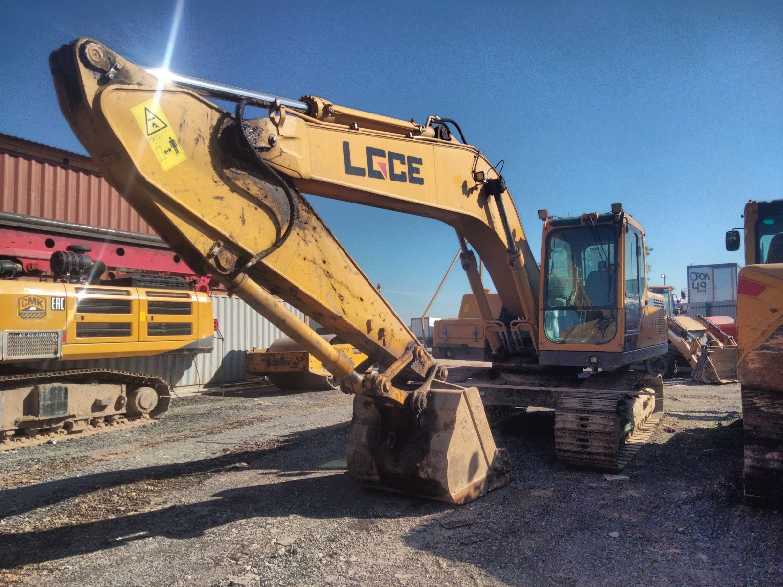 Экскаватор LGCE E6210F
