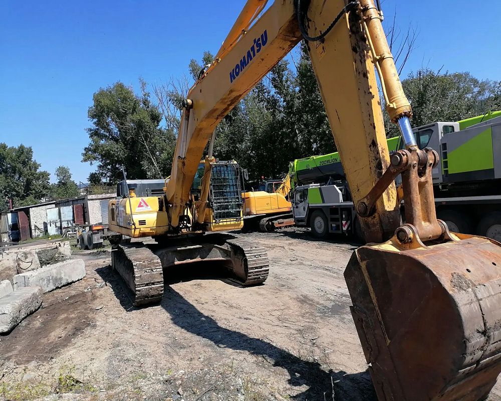 Экскаватор Komatsu PC400-8