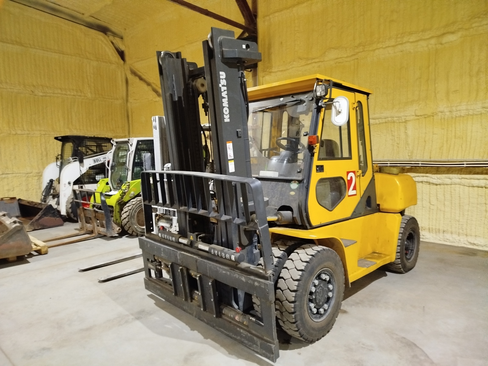 Погрузчик Komatsu FD80-10