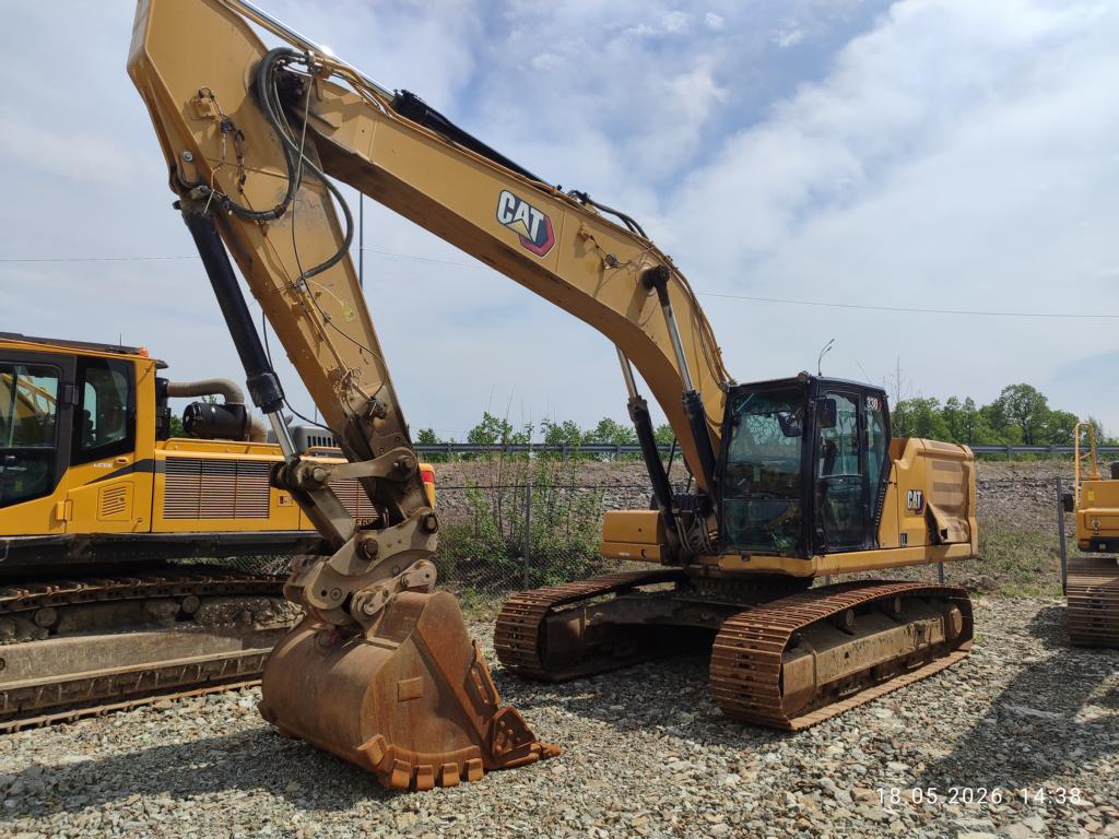 Экскаватор Caterpillar 330