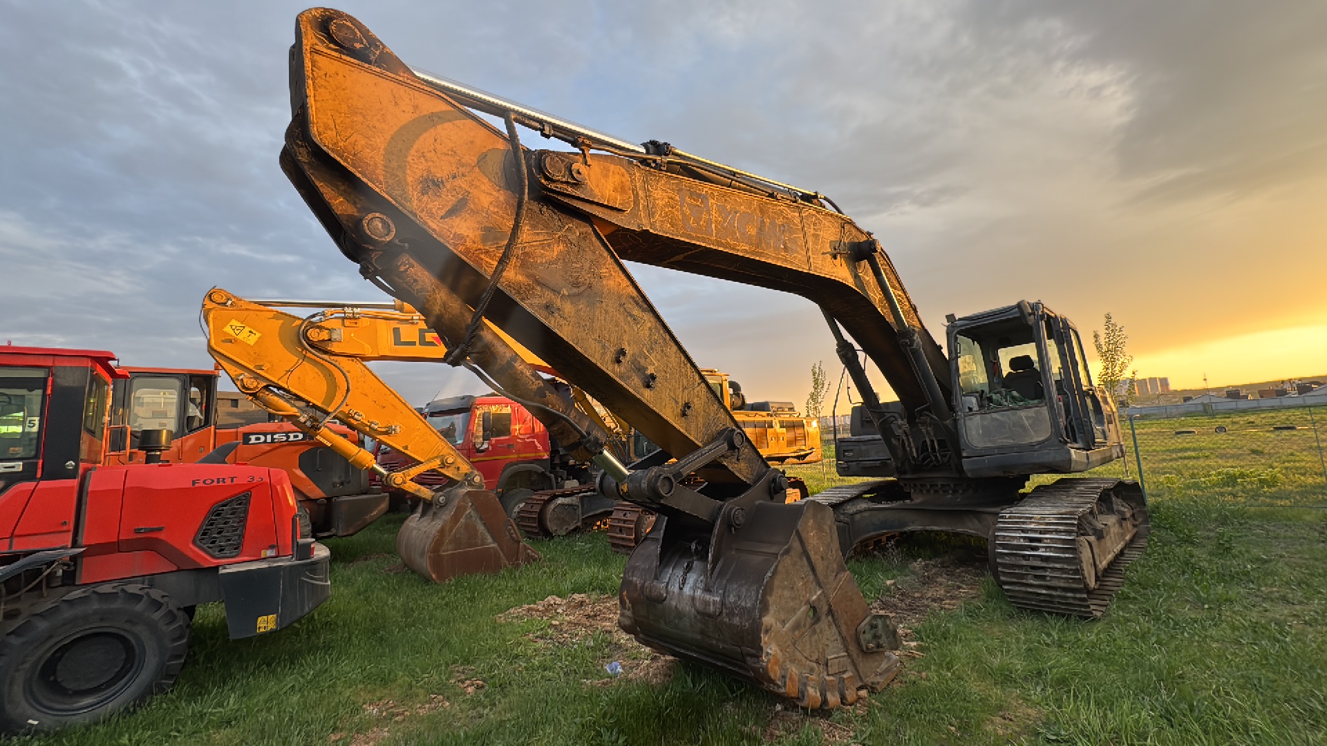 XCMG XE335C