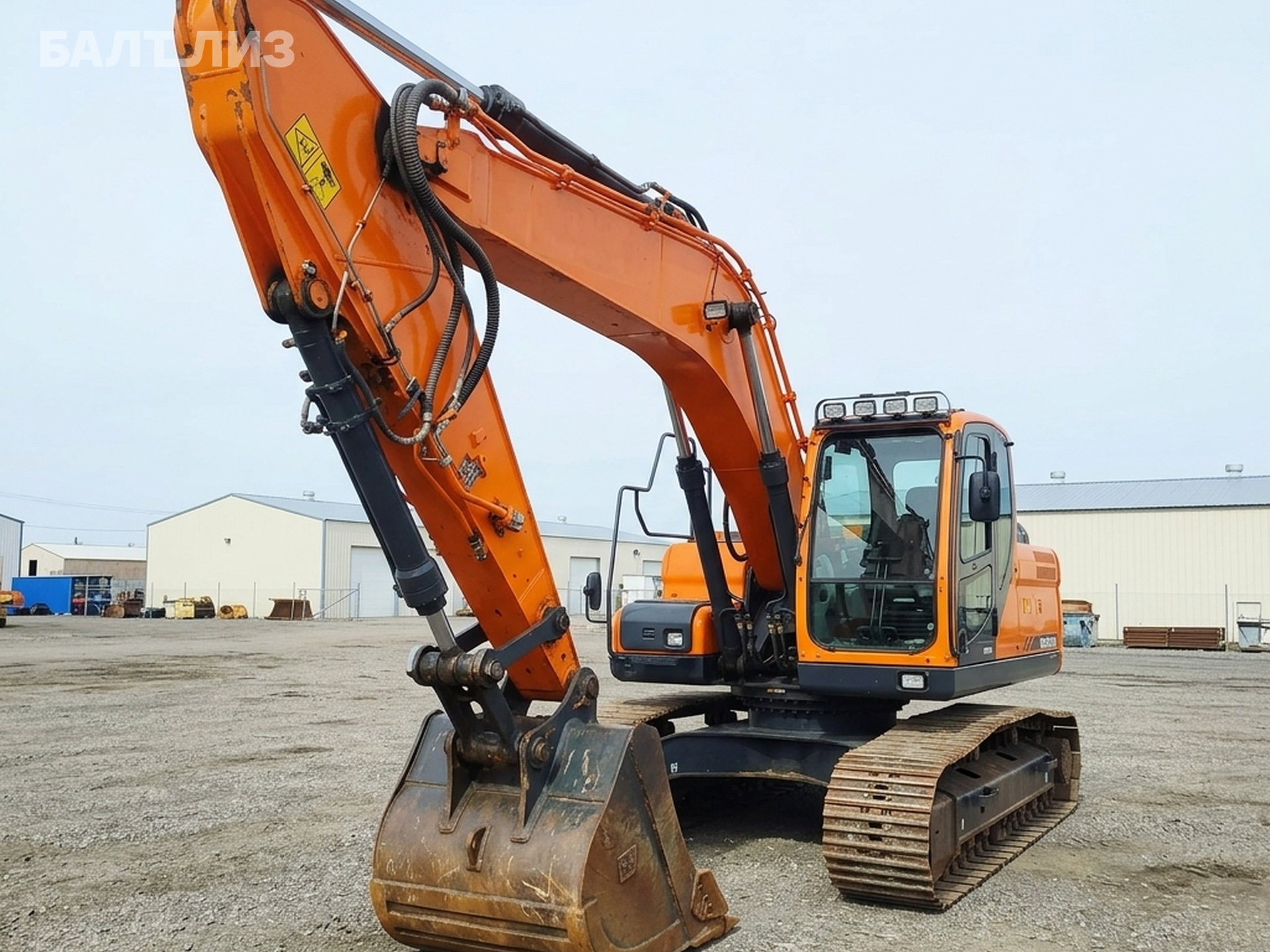 Экскаватор Doosan DX260LCA