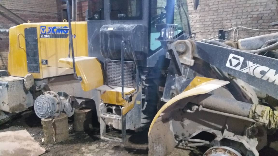 Погрузчик фронтальный XCMG ZL50RU (зав. № XUG0050GTNCB00857; 40КВ9738)