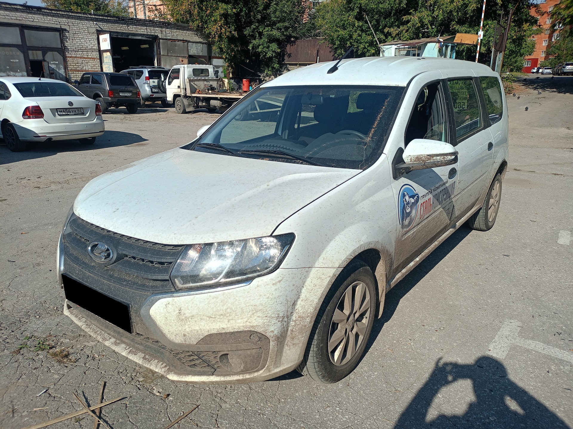 Lada Largus KS045L