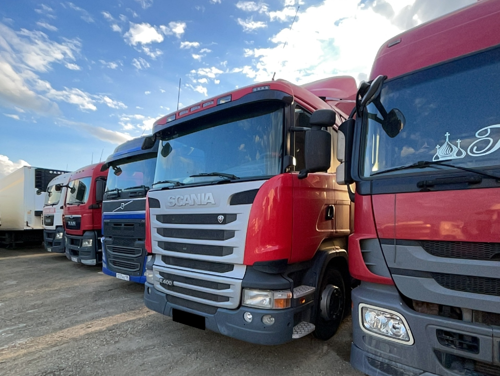Тягач седельный Scania R400LA4X2HLA