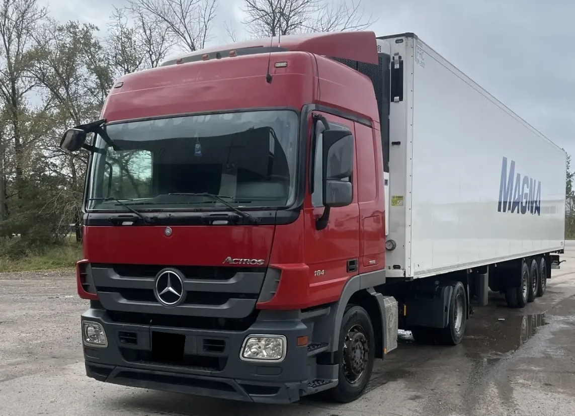 Тягач седельный Mercedes-Benz Actros (1841LS)