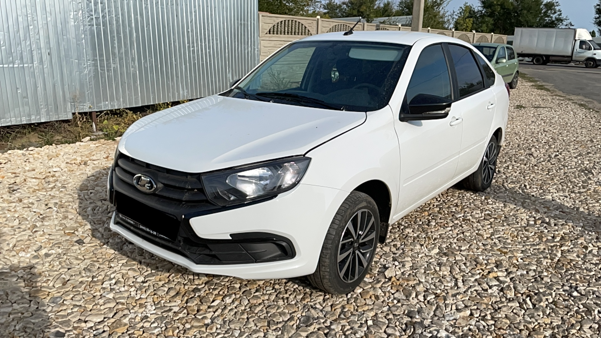 Lada Granta 219170