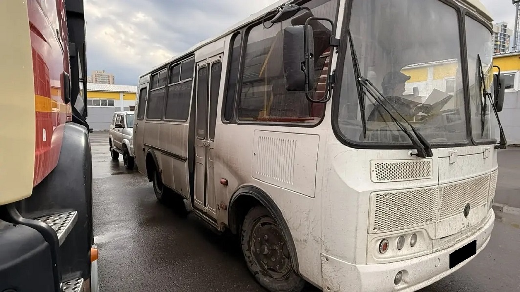 Автобус ПАЗ 320530-04
